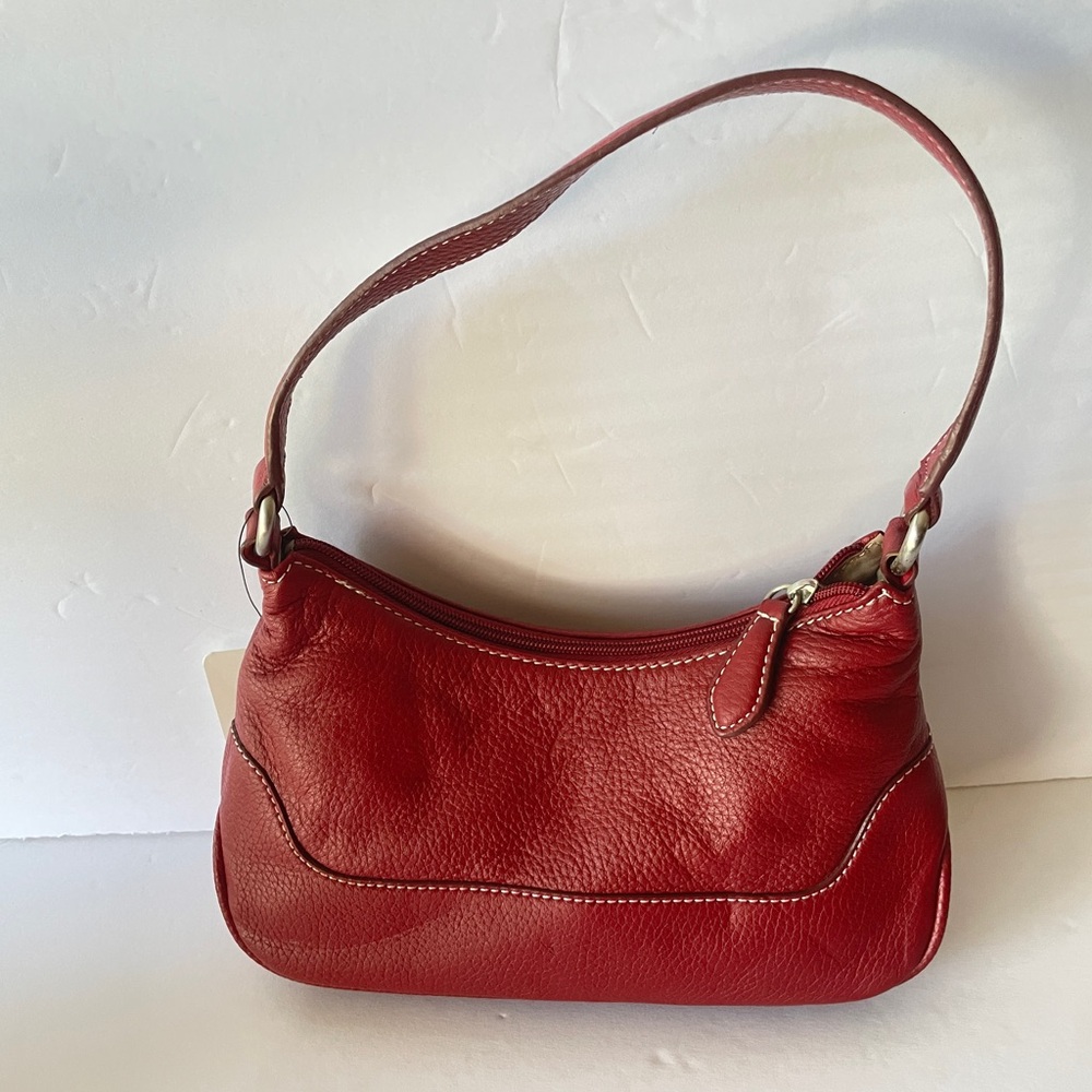 NWT Wilson’s Leather Equestrian Classic Hobo Hardware Red Leather Shoulder Bag - Picture 4 of 10